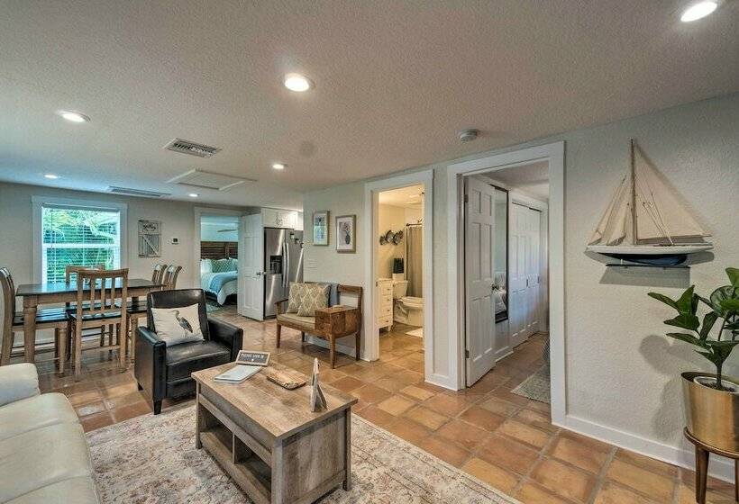 Canalfront Home W/ Kayaks, Pool & On Site Fishing!