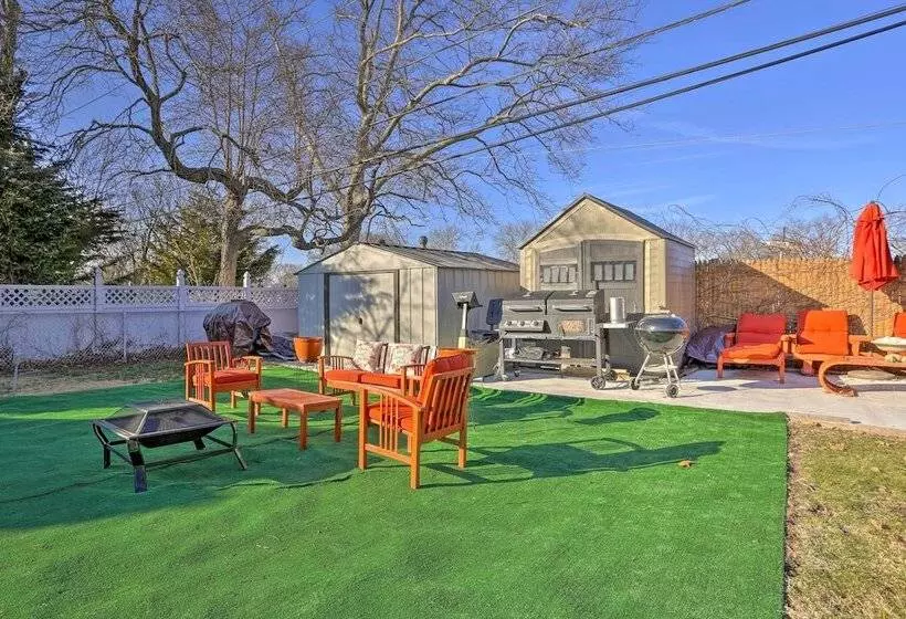 Central Elmont Studio W/ Great Outdoor Space!