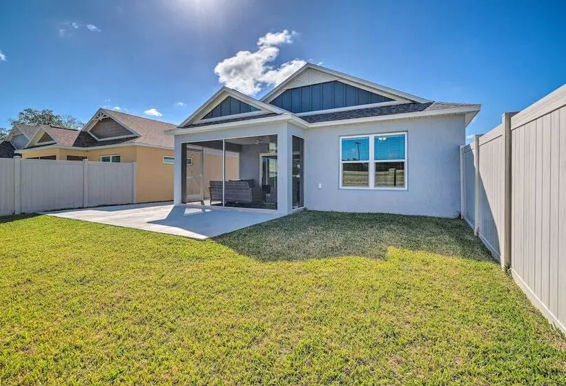 Home In The Villages: Golf Cart & Amenity Access