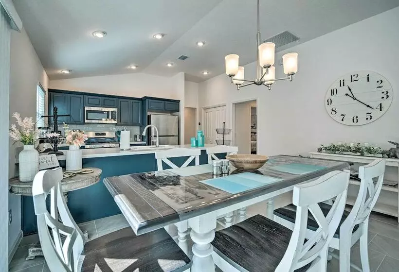 Home In The Villages: Golf Cart & Amenity Access