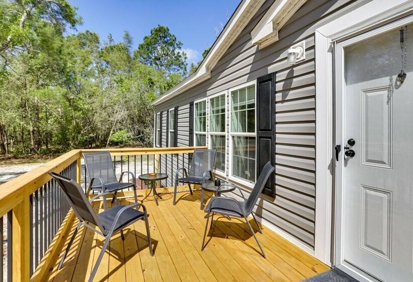 Charming Perry Home ~ 2 Mi To The Gulf!