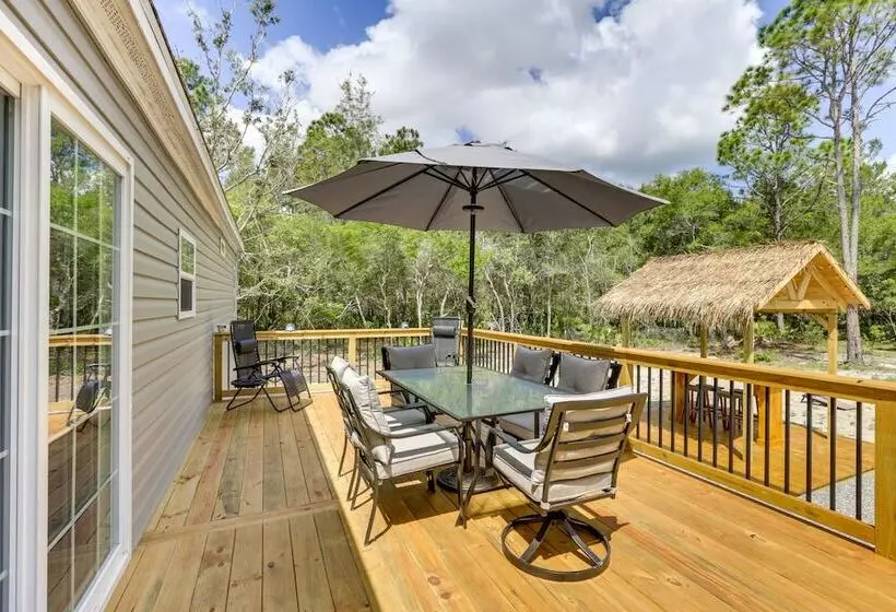 Charming Perry Home ~ 2 Mi To The Gulf!