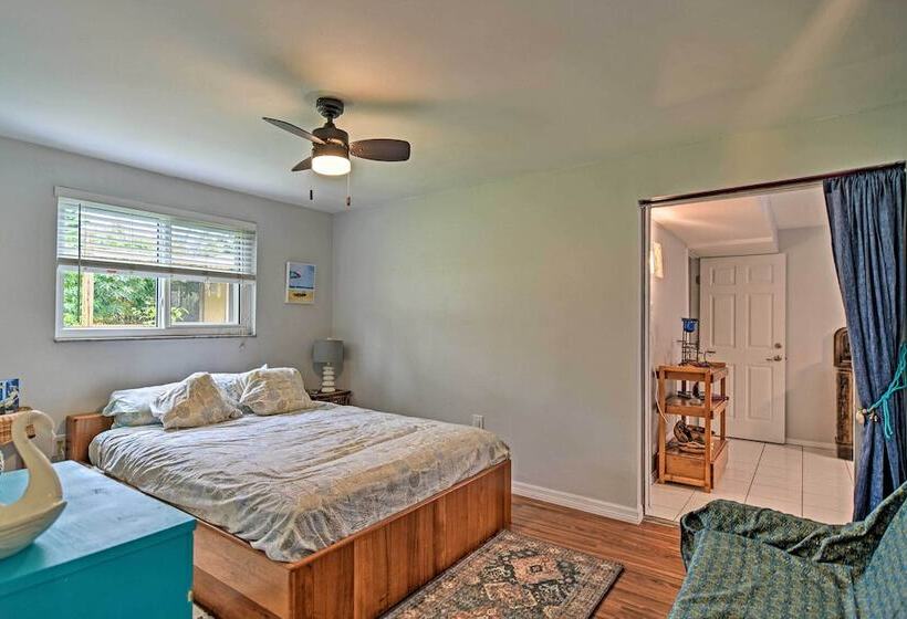 Classic Sarasota Home < 4 Mi To Public Beach