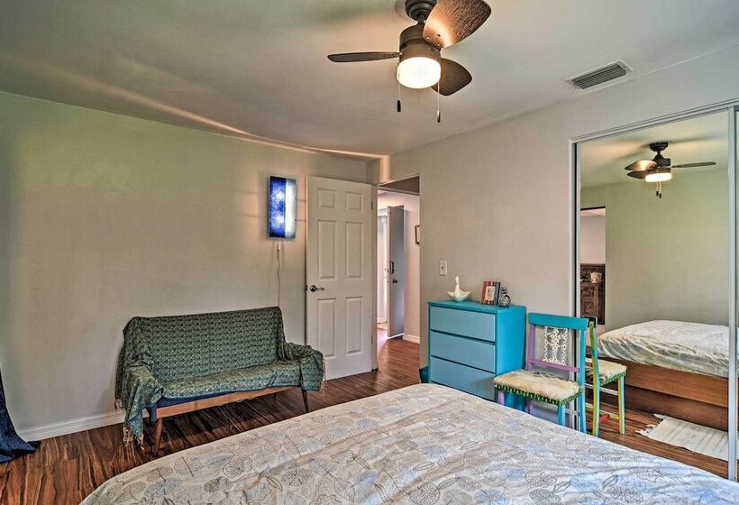 Classic Sarasota Home < 4 Mi To Public Beach