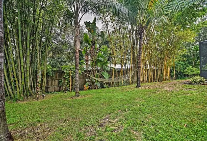 Classic Sarasota Home < 4 Mi To Public Beach