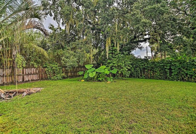 Classic Sarasota Home < 4 Mi To Public Beach