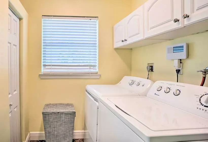 Coastal Bonita Shores Holiday Home Near Beach!