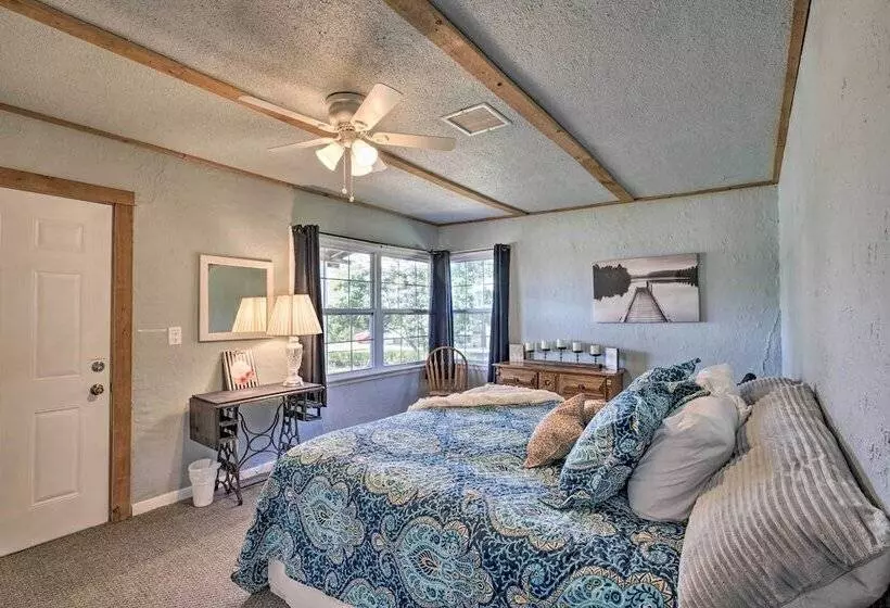 Cobblestone Cottage  10 Mi To Pomme De Terre!