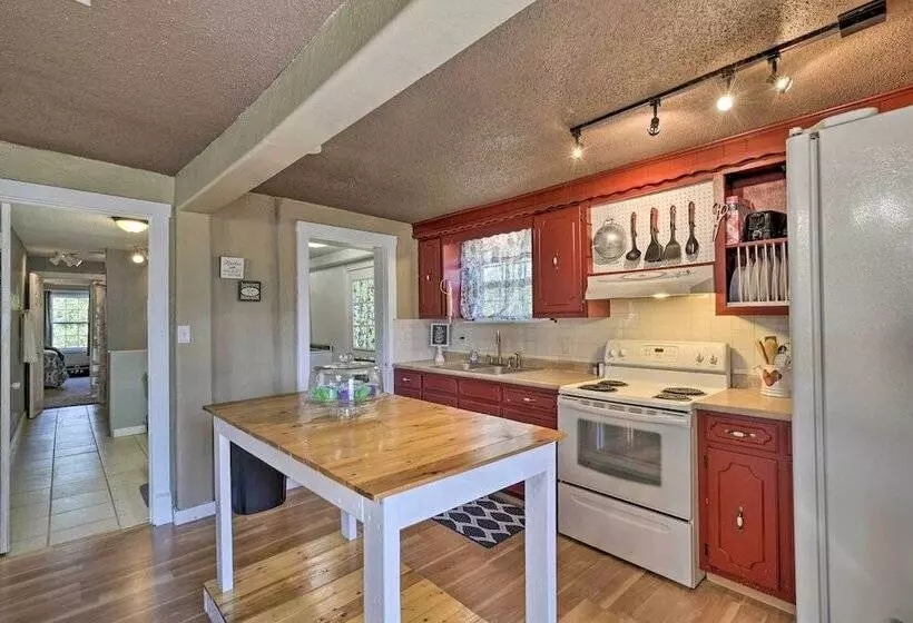 Cobblestone Cottage  10 Mi To Pomme De Terre!