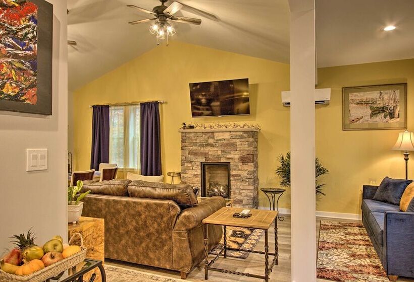 Creekside  Lincoln Lodge  In The Pocono Mtns!