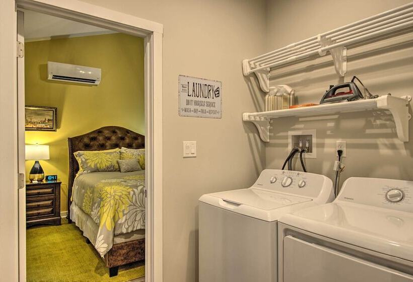 Creekside  Lincoln Lodge  In The Pocono Mtns!