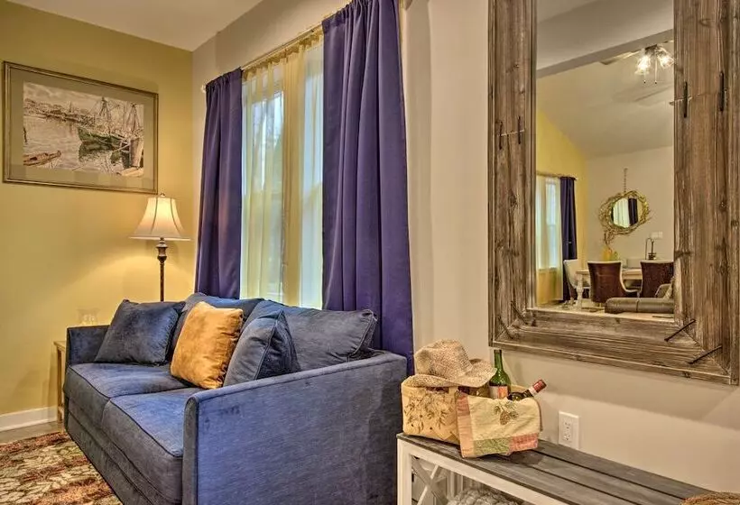 Creekside  Lincoln Lodge  In The Pocono Mtns!