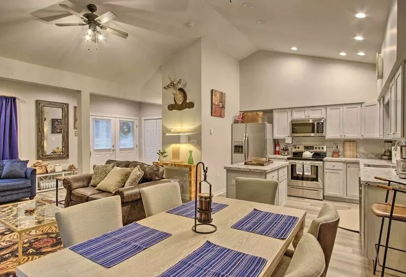 Creekside  Lincoln Lodge  In The Pocono Mtns!