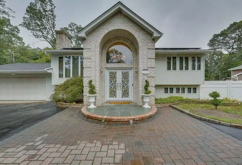 Dreams Of Paradise  Luxury Home W/ Pool!