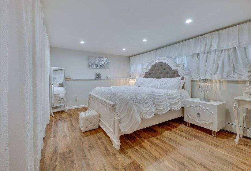 Dreams Of Paradise Luxury Home W/ Pool!