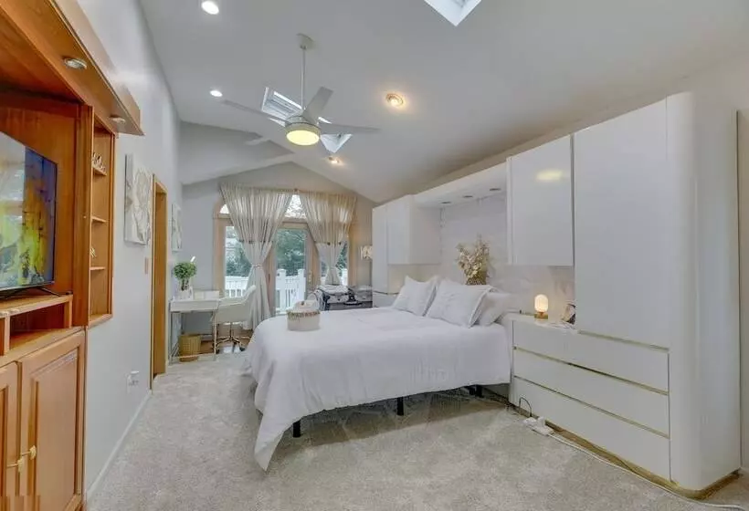 Dreams Of Paradise  Luxury Home W/ Pool!