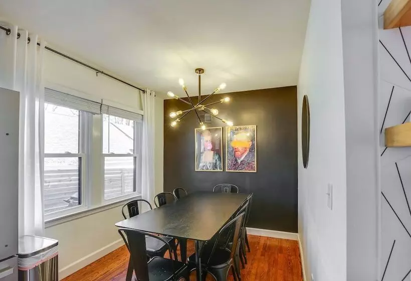 Dreamy St Charles Retreat W/ Furnished Patio!