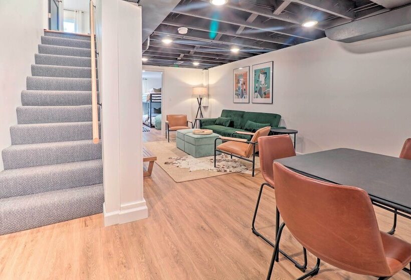 Dreamy St Charles Retreat W/ Furnished Patio!