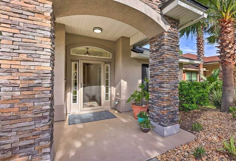 Elegant Fernandina Beach Home: Patio & Fenced Yard