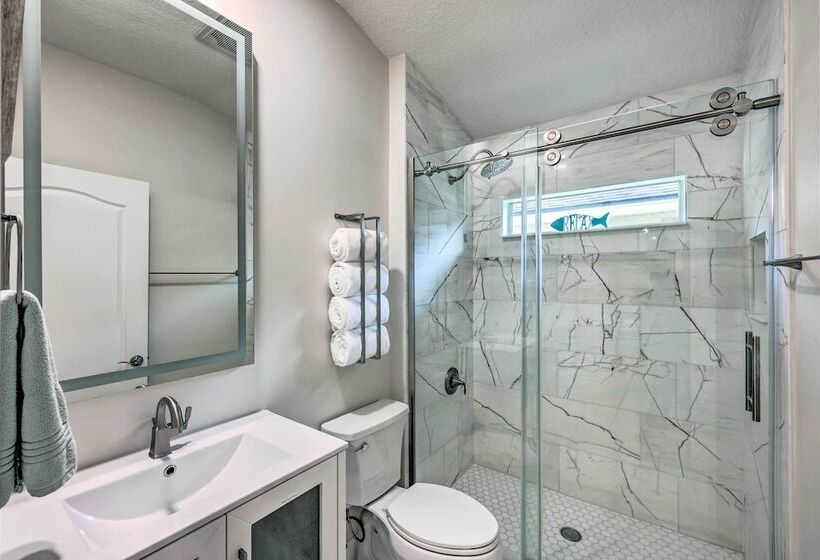 Elegant Fernandina Beach Home: Patio & Fenced Yard