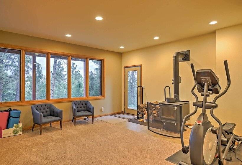 Expansive Hartsel Home W/ Mtn Views Near Hiking