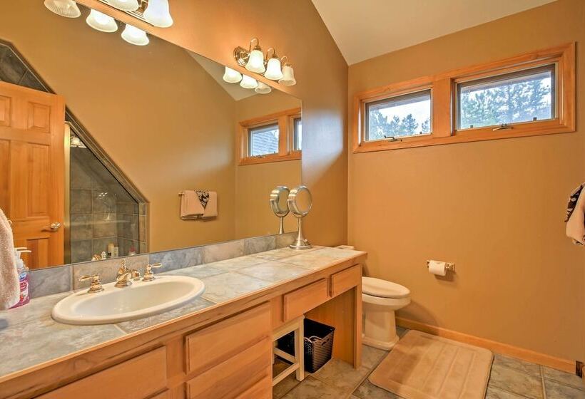 Expansive Hartsel Home W/ Mtn Views Near Hiking