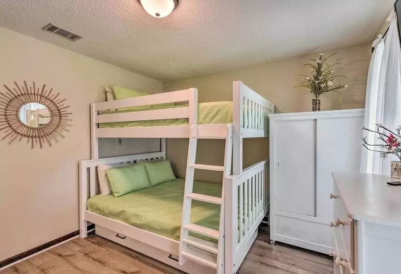 Close To Beaches   Family Friendly Home W/ Pool!