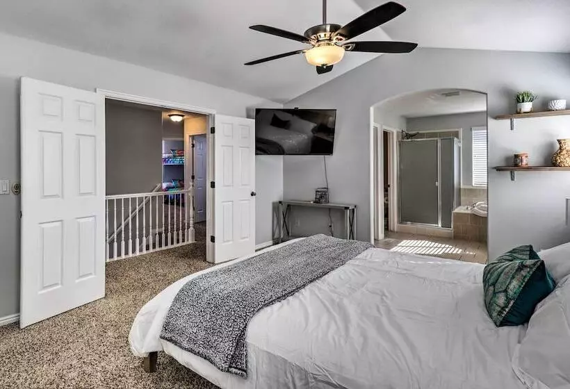 Family Friendly Home W/ Theater, 24 Mi To Slc