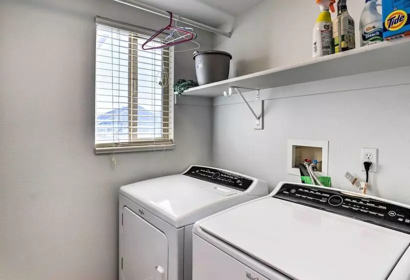 Family Friendly Home W/ Theater, 24 Mi To Slc