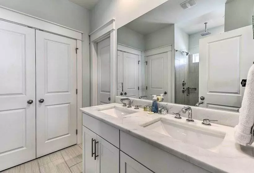 Inlet Beach Escape ~ 1/2 Mi To Beach Access!