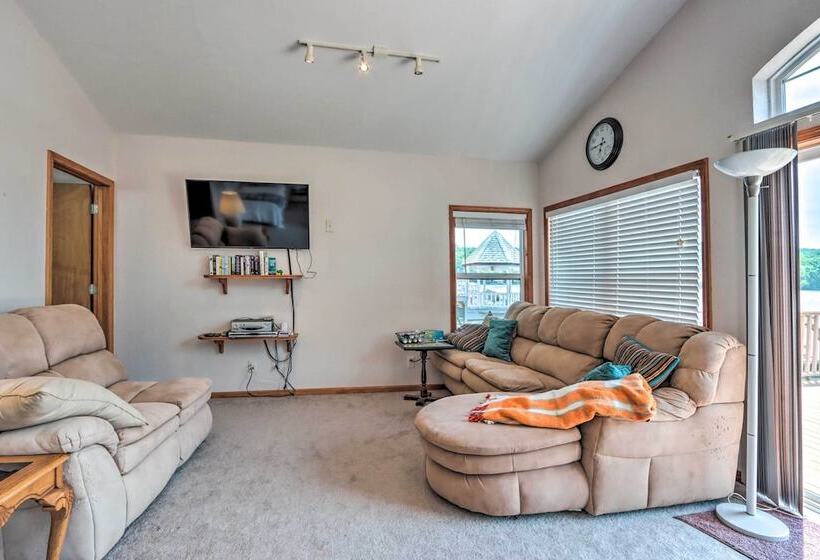 Lakefront Family Retreat W/ Boat Slip & Dock!