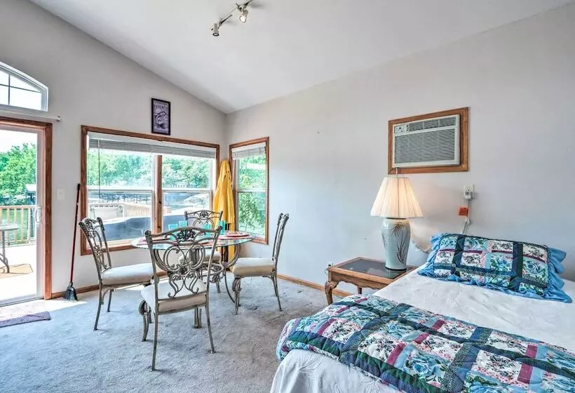 Lakefront Family Retreat W/ Boat Slip & Dock!