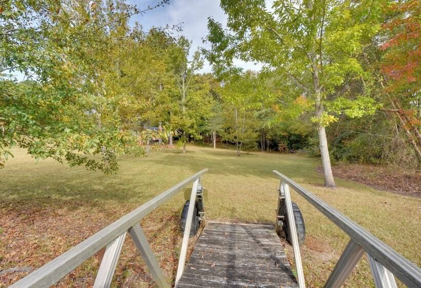 Lakefront Westminster Retreat W/ Boat Dock!