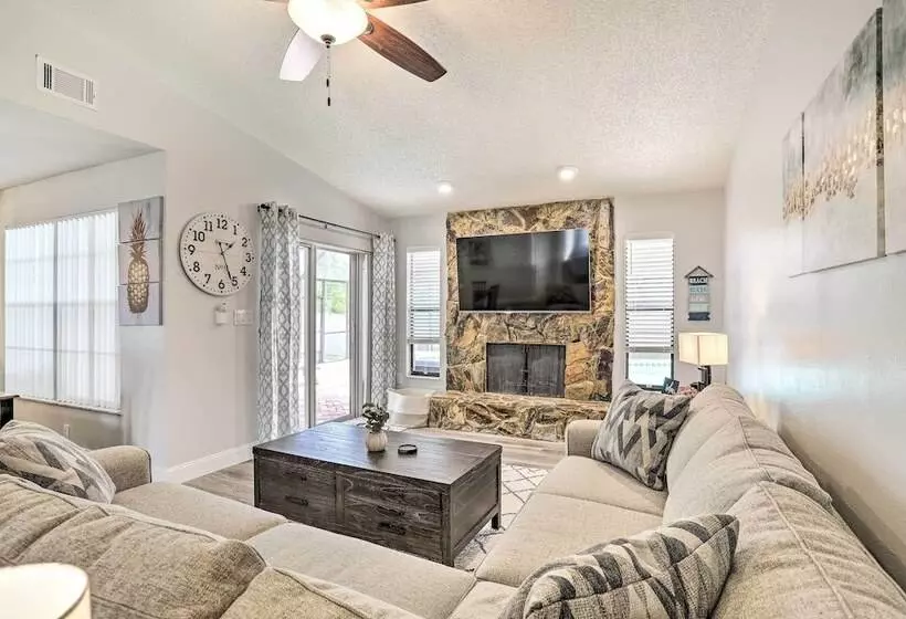 Largo Oasis W/ Pool & Grill: 10 Min To Beach!