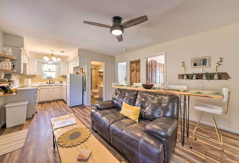 Historic Marthasville Home W/ Shared Amenities!