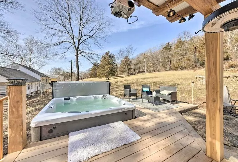 Historic Marthasville Home W/ Shared Amenities!