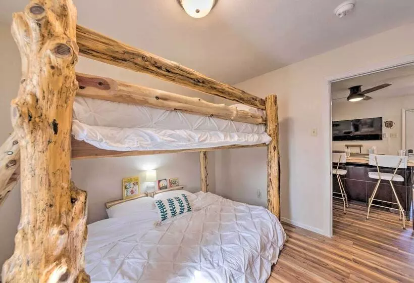 Historic Marthasville Home W/ Shared Amenities!