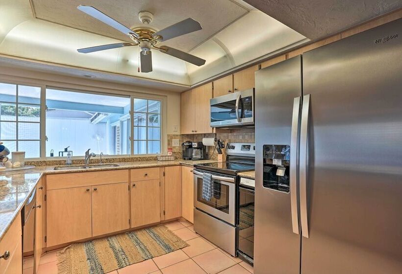 Marco Island Home W/ Heated Pool, Close To Beach!