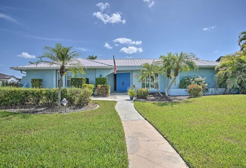 Marco Island Home W/ Heated Pool, Close To Beach!