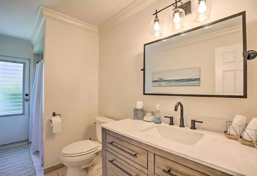 Marco Island Home W/ Heated Pool, Close To Beach!