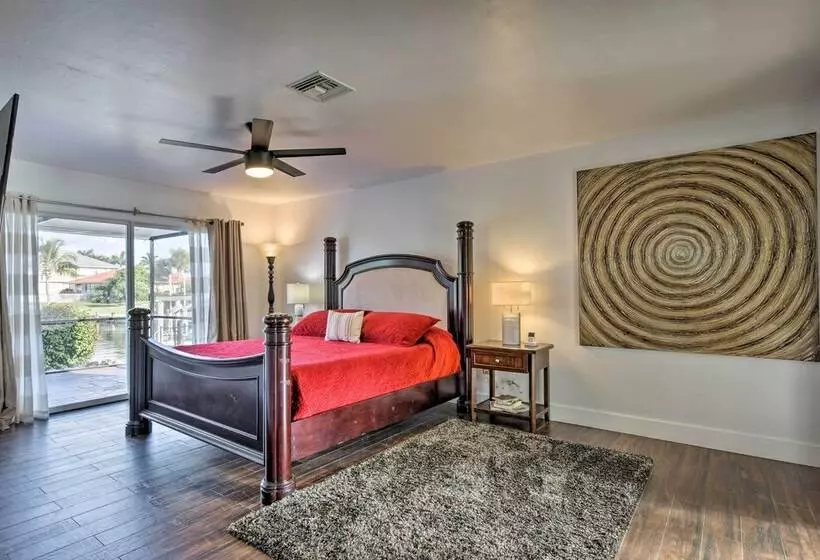 Marco Island Home W/ Pool Near Tigertail Beach!