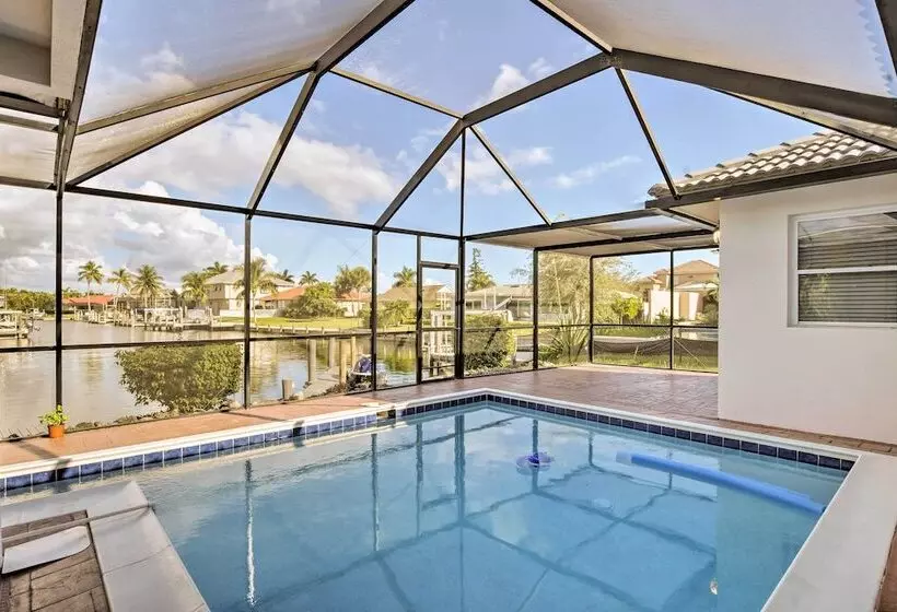 Marco Island Home W/ Pool Near Tigertail Beach!