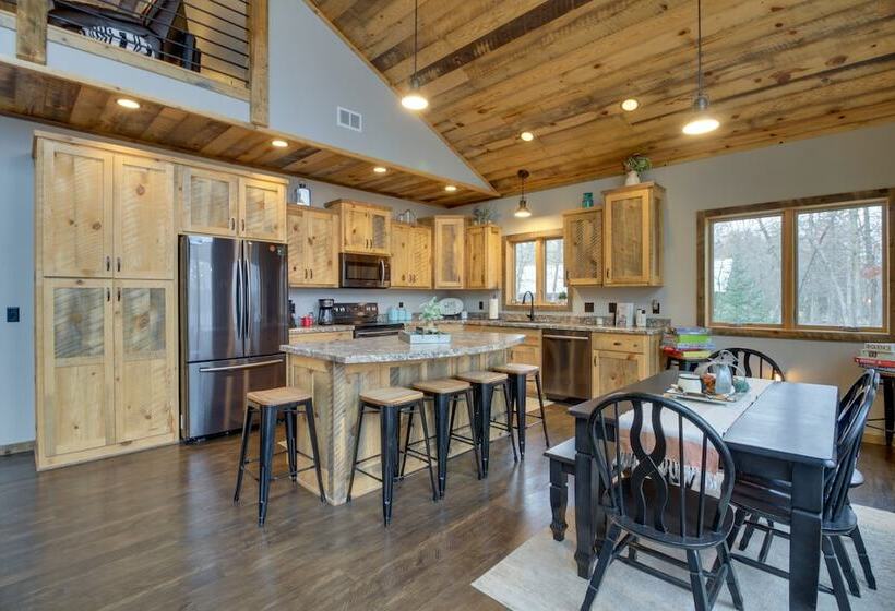 Modern Lakeside Chalet On Crow Wing Chain W/ Dock!