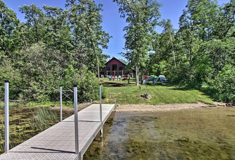 Modern Lakeside Chalet On Crow Wing Chain W/ Dock!