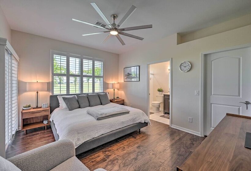 Modern Naples Home W/ Amenity Access!