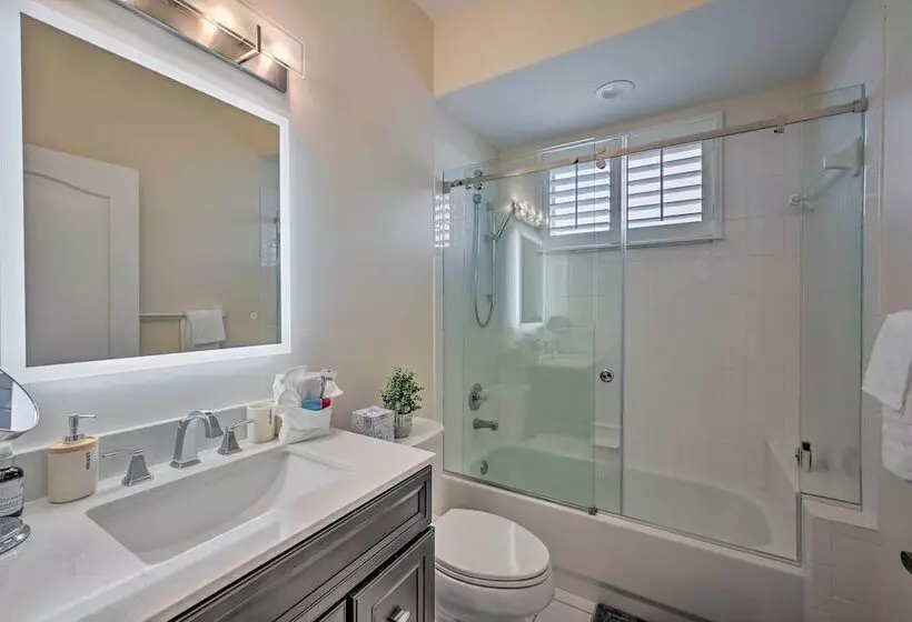 Modern Naples Home W/ Amenity Access!