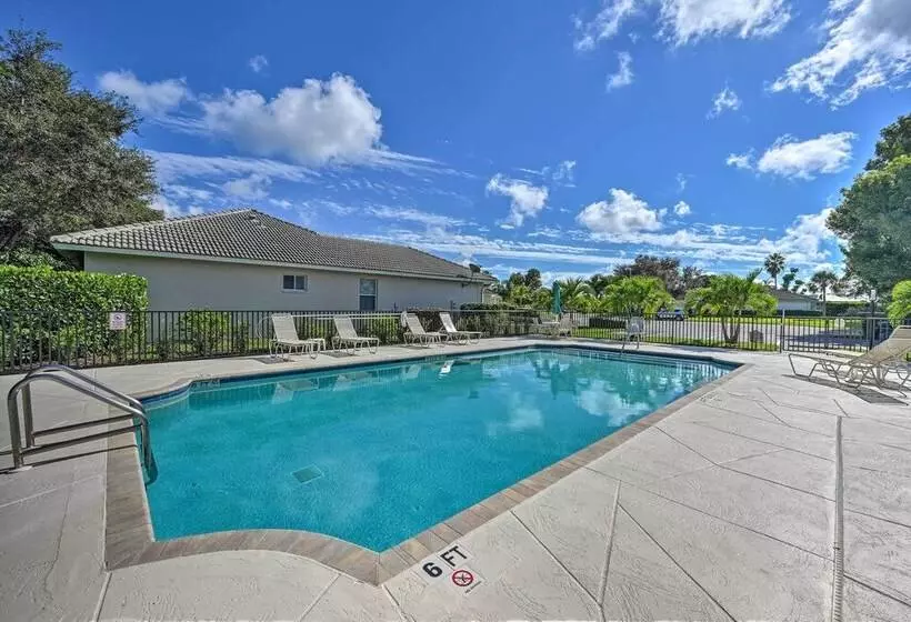 Modern Naples Home W/ Amenity Access!