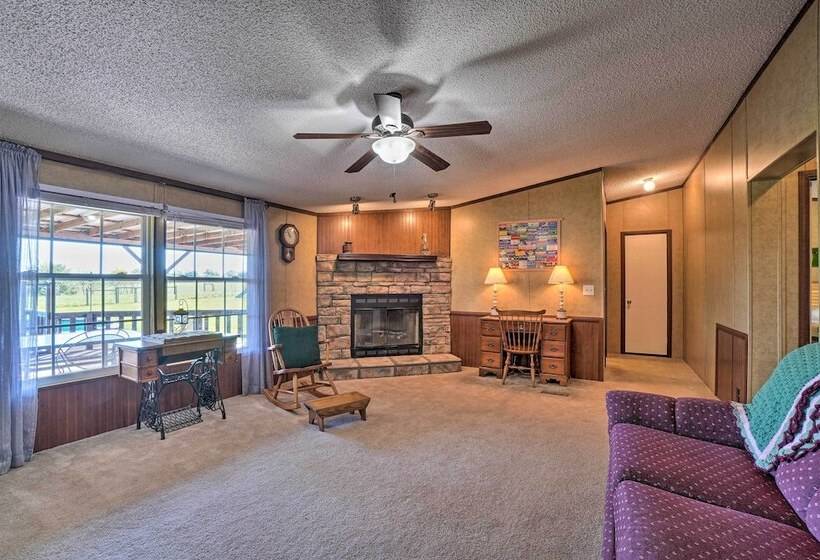 Monett Family Ranch Home W/ Fireplace & Huge Deck!