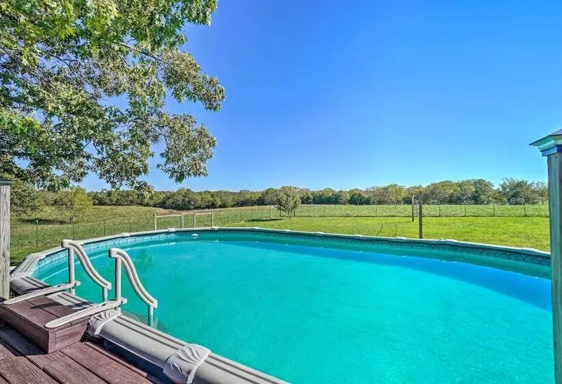 Monett Family Ranch Home W/ Fireplace & Huge Deck!