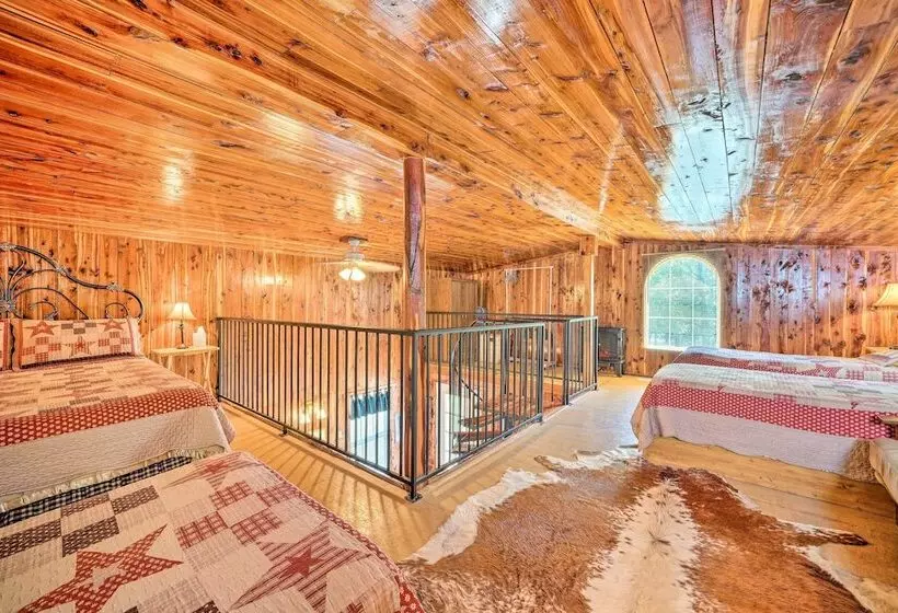 Peaceful  Black Fork Cabin 1    Fish On Site!